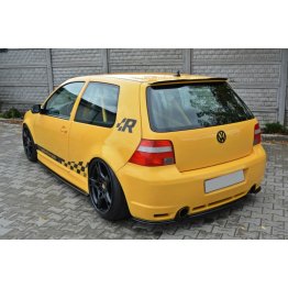 Накладки сплиттеры боковые на задний бампер на Volkswagen Golf IV R32